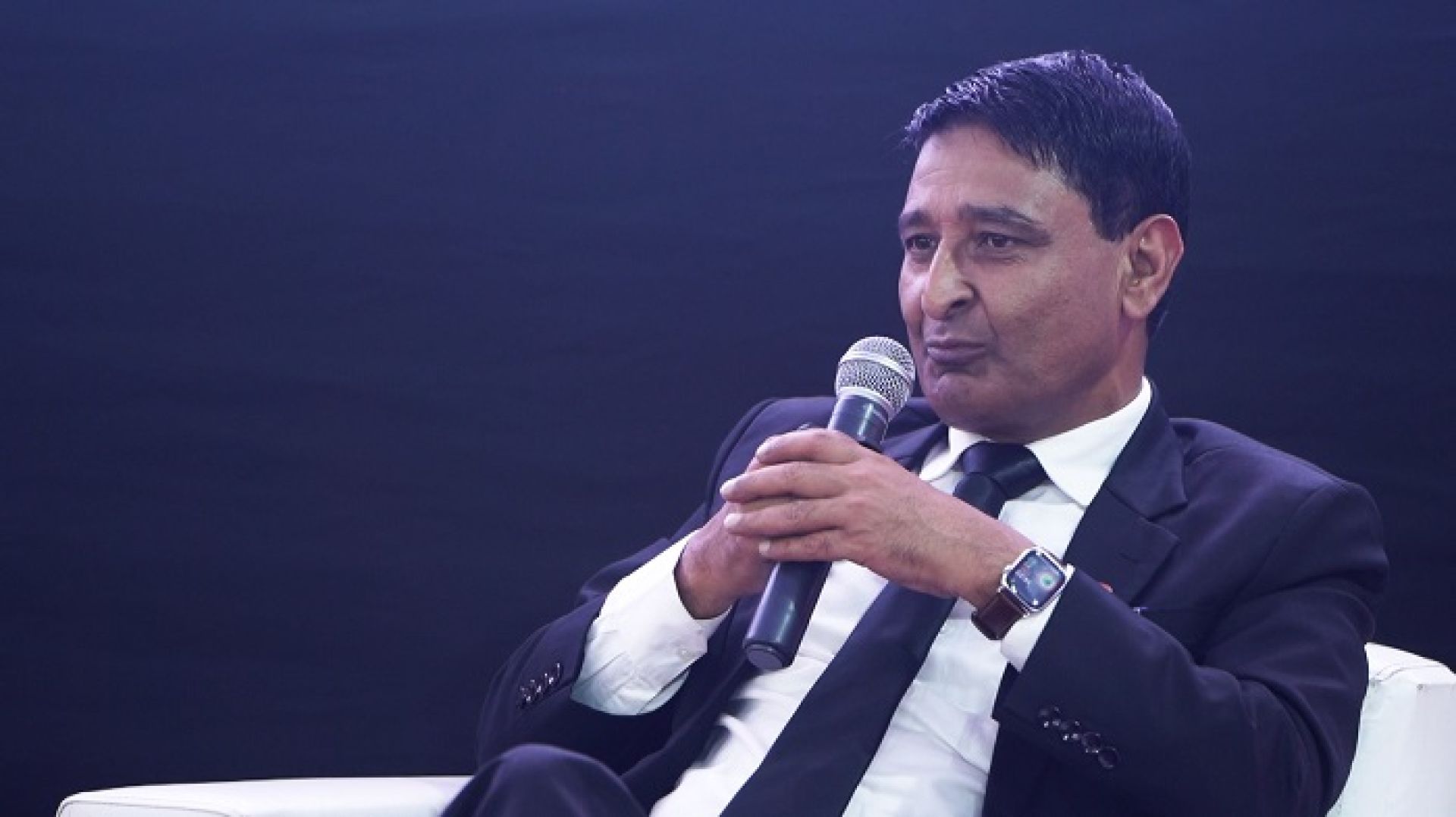 नेपालमा एउटै काम गर्नको लागि चार, पाँच ठाँउ धाउनुपर्ने बाध्यता छ: सुरेन्द्रराज रेग्मी